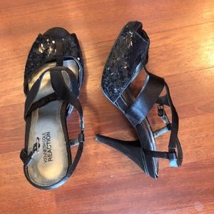 Heels with sequins